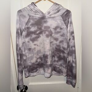 So Light Purple Tie-Dye Velvet Material Sweatshirt. Great condition. Size L